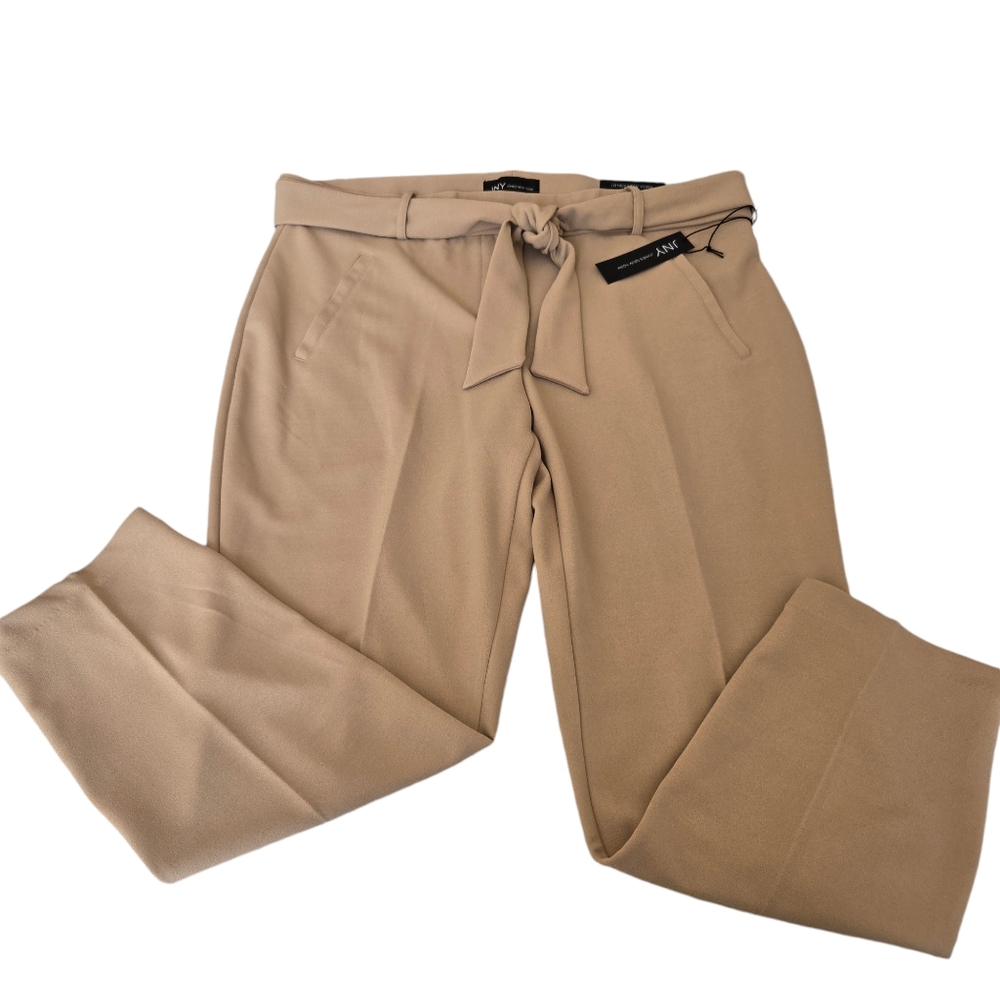 Jones New York Women's Size 1 X beige dress pants. NWT